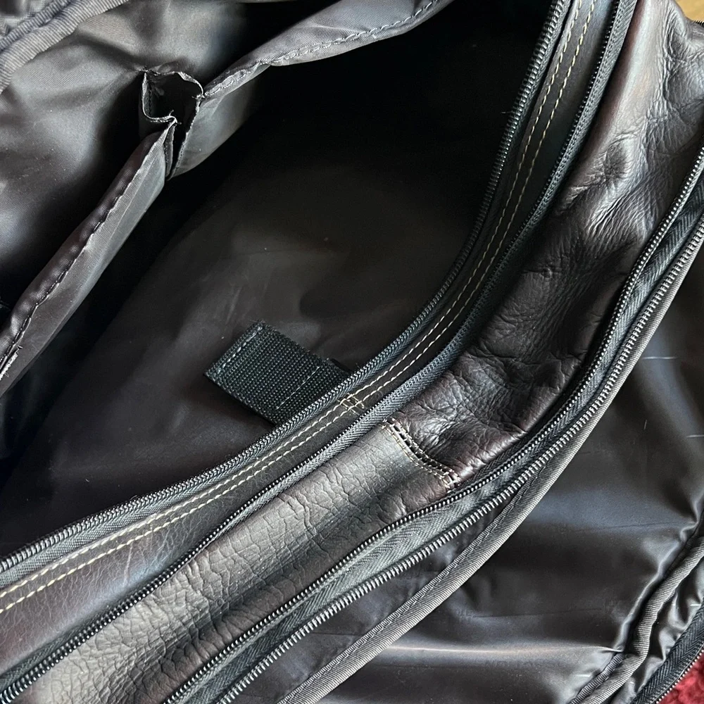 Kenneth Cole Reaction Dark Brown Leather Briefcase